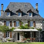 20 Min Lioran, Maison Familiale En Auvergne, Nature Et Confort, * Vic-sur-Cère
