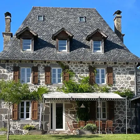 20 Min Lioran, Maison Familiale En Auvergne, Nature Et Confort, * Вик-сюр-Сер