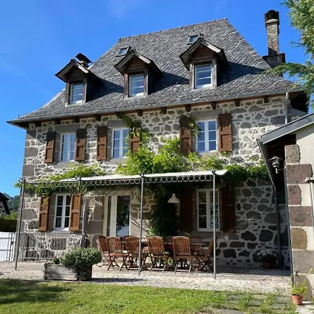 Maison Familiale En Auvergne, Nature Et Confort, 20 Min Lioran *
