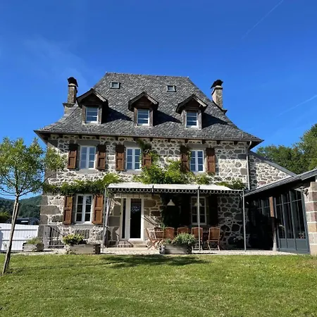Maison Familiale En Auvergne, Nature Et Confort, 20 Min Lioran *