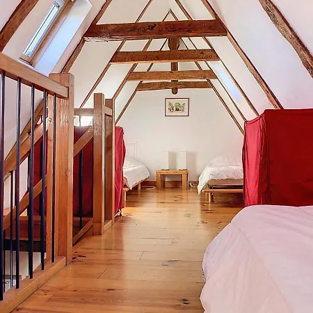 20 Min Lioran, Maison Familiale En Auvergne, Nature Et Confort, *