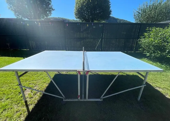 Holiday home 20 Min Lioran, Maison Familiale En Auvergne, Nature Et Confort, Vic-sur-Cere