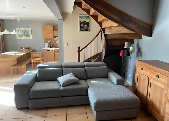 20 Min Lioran, Maison Familiale En Auvergne, Nature Et Confort, Vic-sur-Cere