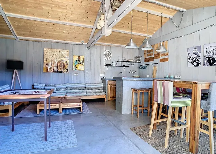 20 Min Lioran, Maison Familiale En Auvergne, Nature Et Confort,