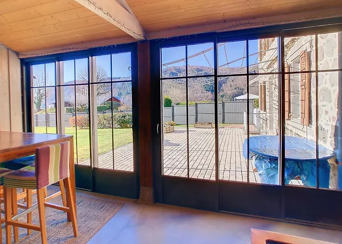 20 Min Lioran, Maison Familiale En Auvergne, Nature Et Confort, Vic-sur-Cere